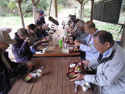 貝塚市・浜手地区公民館・シルバーライフ林間学校_f0053885_4133749.jpg