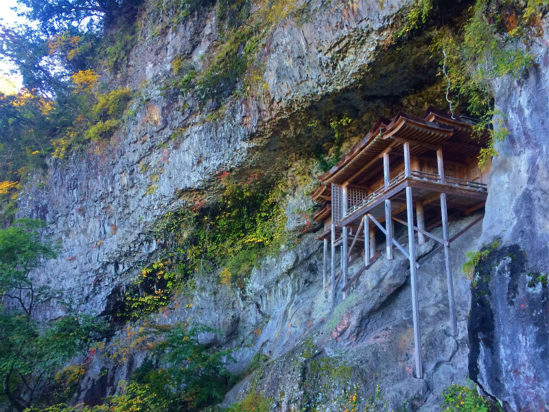鳥取県 Mountain Running & Body Surfin\' Trip Day.2 三徳山投入堂 Mountain Running 2014/11/04-05 _b0220886_1931513.jpg