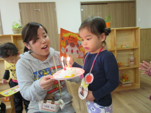 お誕生日会！_f0342495_2013660.jpg