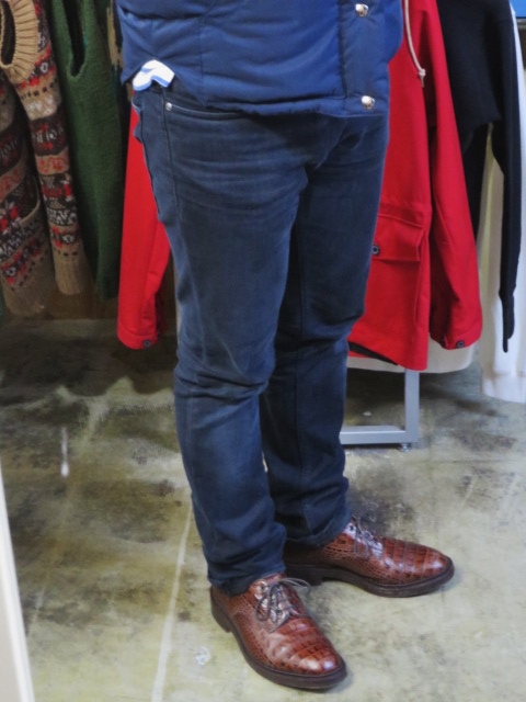 たまに間違いは在るわな。。。By Crescent Down Works フル別注DOWN VEST!♪!_d0152280_21371546.jpg