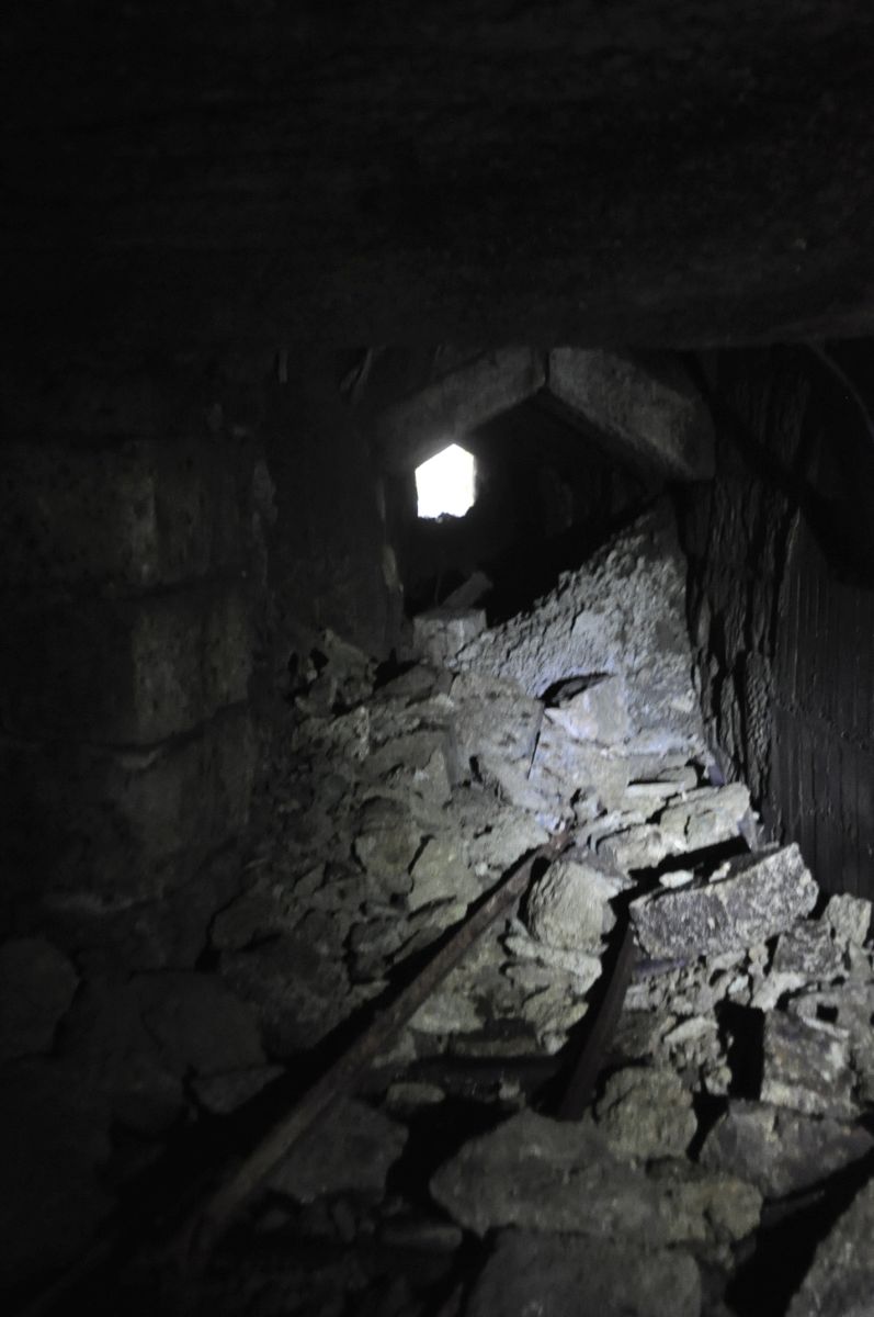 大谷の地底湖探検ツアーへ ちヴァーミリオン サンズ 大谷の地底湖探検ツアーへ ちヴァーミリオン サンズ