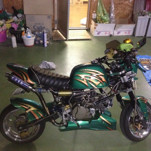 ゴリラの全塗装 : Islandking custom works