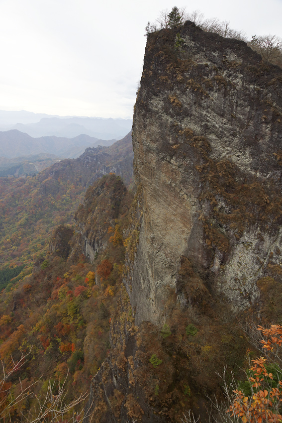 秋を求めて撮影山行　in　表妙義(相馬岳)_f0016656_21301589.jpg