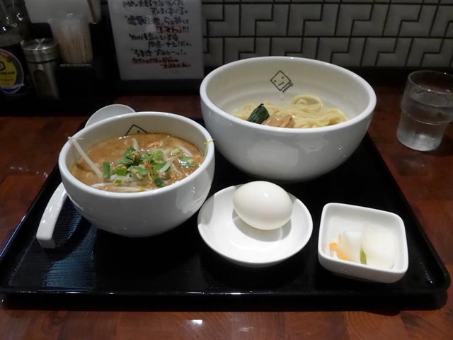 代々木「角栄 (かくあ)」へ行く。_f0232060_1532336.jpg