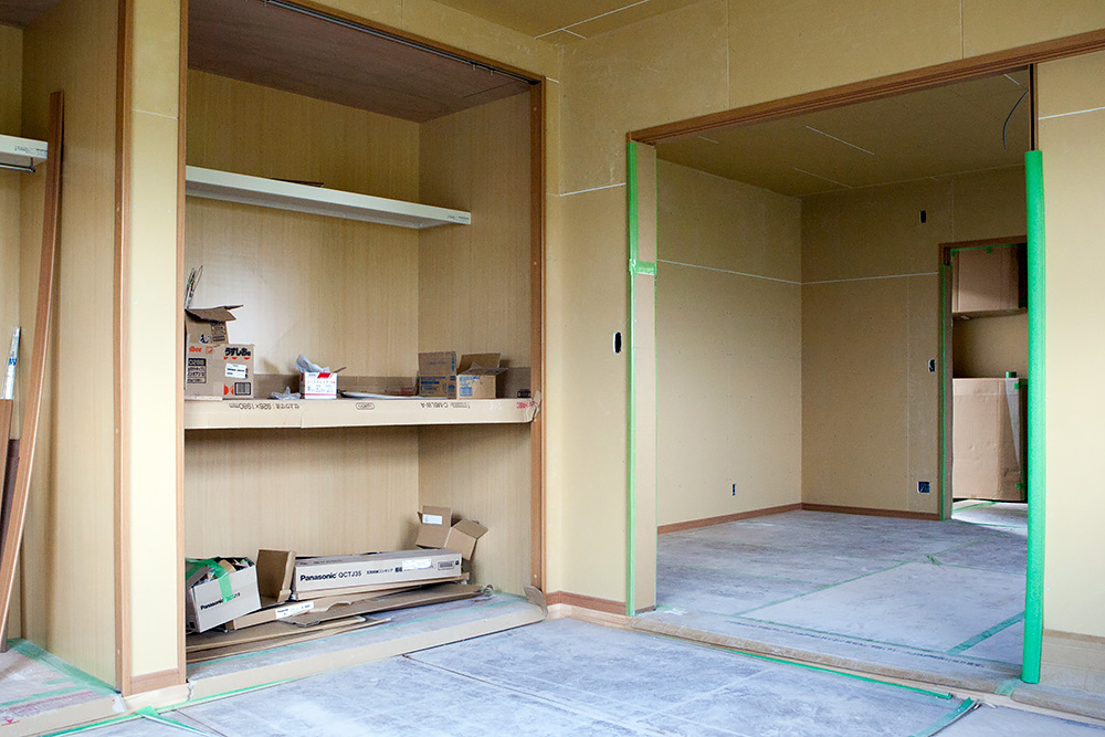 大型倉庫のある一戸建て木造〝離れ〟 -第5回-_a0163962_9502687.jpg
