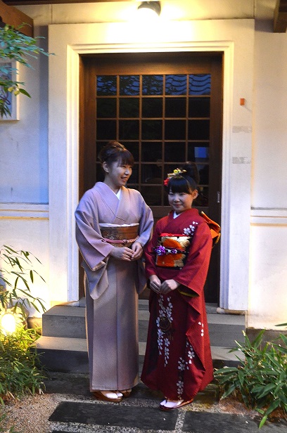 二分の一成人式 お母さんと着物を着て_d0230676_15225097.jpg