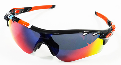 OAKLEYサングラス30周年記念限定モデル第2弾・SPORTS HERITAGE ASIAN-FIT COLLECTION入荷！_c0003493_10273342.jpg