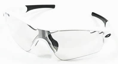 OAKLEYサングラス30周年記念限定モデル第2弾・SPORTS HERITAGE ASIAN-FIT COLLECTION入荷！_c0003493_10364321.jpg