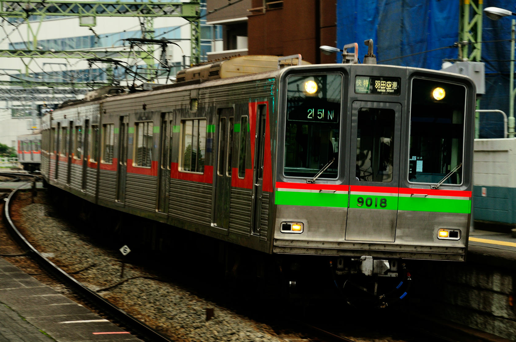 b0103495_16014963.jpg