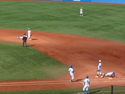 中央大対青学大 10月16日 東都大学野球1部 後半_b0166128_2251057.jpg