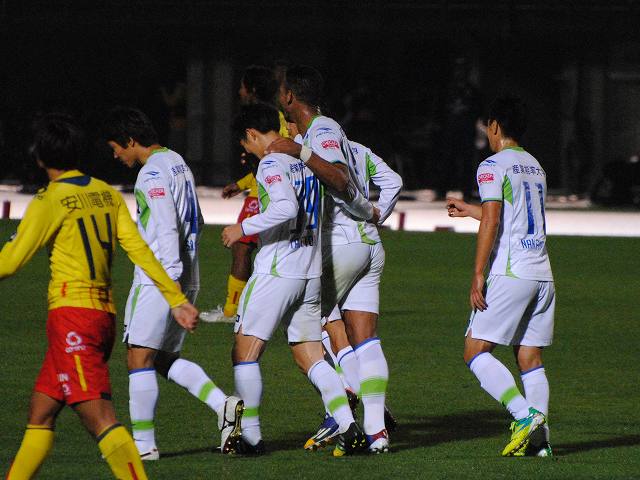北九州vs湘南@北九州市立本城陸上競技場(参戦)_b0000829_2027686.jpg
