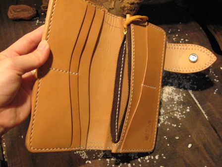 沖縄の守り神「シーサー」がお財布に♪ : 琉球レザーL.L.A 総合