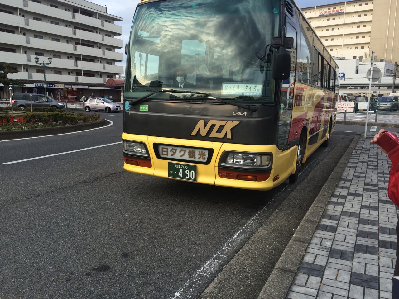 秋の遠足 鈴鹿サーキット行ってきましたヨ~_f0065444_16443690.jpg