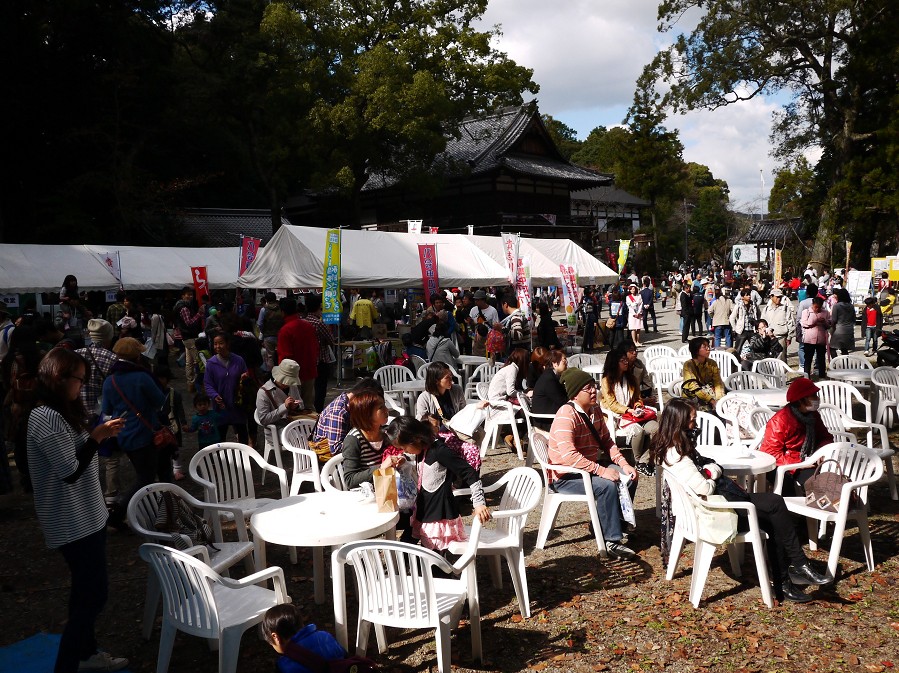 　　貴志川線祭り　　１０年前の記事と写真です　　２０２４-１１-０３　００：００　_b0093754_16482759.jpg