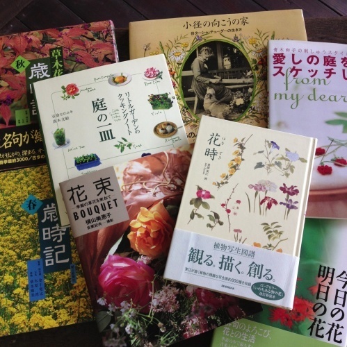 庭マルシェⅡ出展者の紹介番外編 weekend books。_e0060555_01034802.jpg