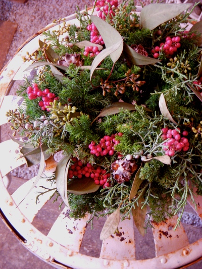 Christmas Wreath Lesson ! 始まりました。。。_a0229658_2021978.jpg