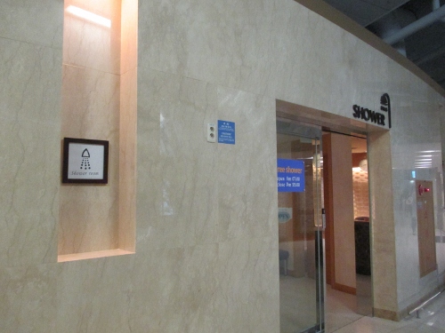 インチョン空港からタイへ_b0100062_12405643.jpg