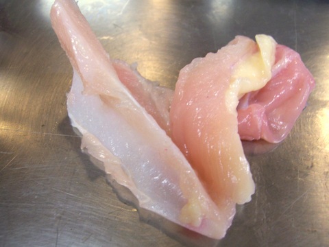 黒鶏 部位 ぼんじり 薬研軟骨 鶏冠 肉垂 松葉 イル レオーネ 千林大宮駅近くのシェフソムリエのブログ 黒鶏 部位 ぼんじり 薬研軟骨 鶏冠 肉垂 松葉 イル レオーネ 千林大宮駅近くのシェフソムリエのブログ