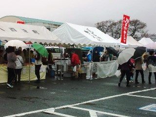 プチ便り(産業祭二日目)_a0206870_22333722.jpg