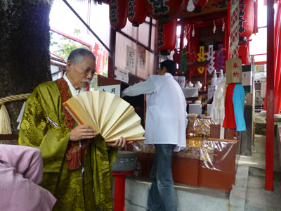 松山の八股榎お袖大明神の大祭に行ってきました_f0126903_190252.jpg