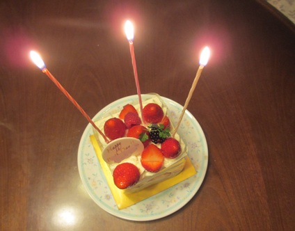 オットの誕生日ケーキ ジョトォ新宿小田急デパ地下 よく飲むオバチャン 本日のメニュー