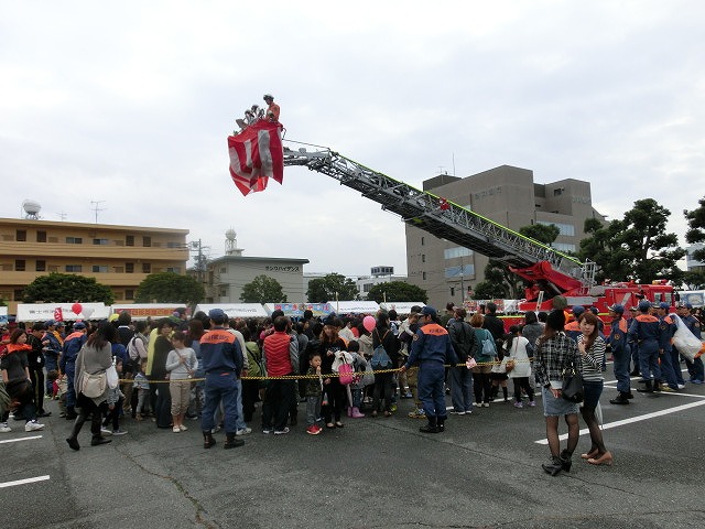 雨の中のスタートだったが盛り上がった「今泉地区文化祭」と「消防まつり」_f0141310_7411276.jpg