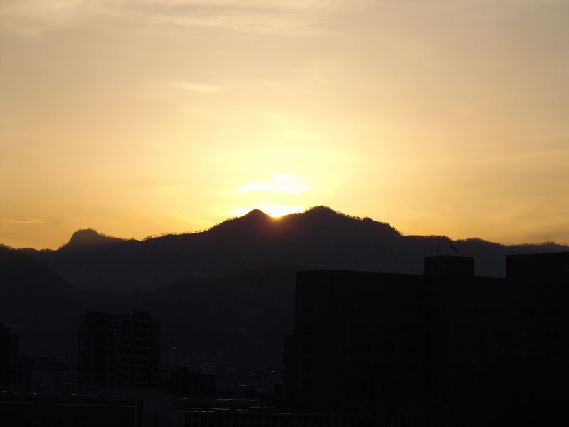 朝日・夕日_c0025115_18183146.jpg