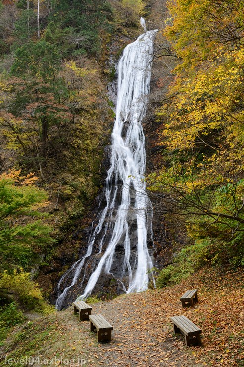 丸神の滝 ～紅葉～_d0319222_12474890.jpg