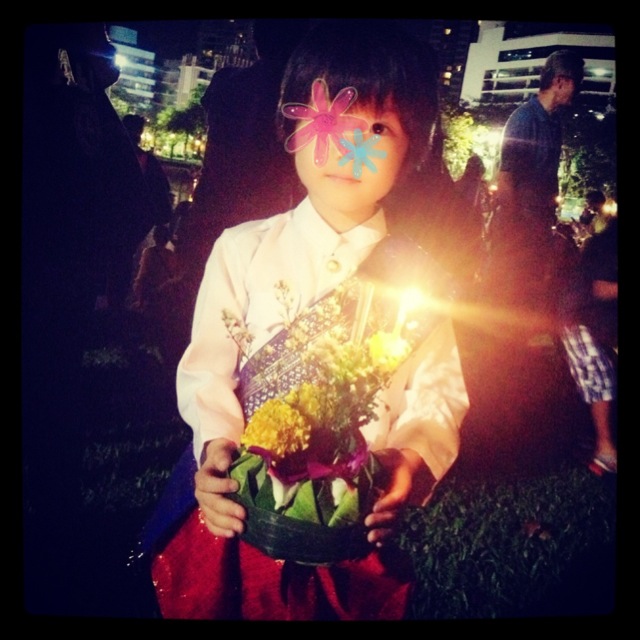 Happy Loy Krathong　2014_e0316546_0513923.jpg