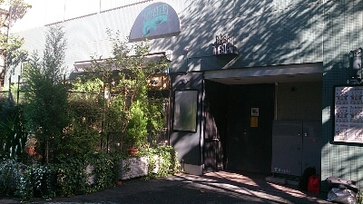 e0161872_1471918.jpg
