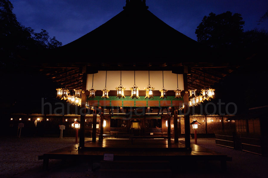 河合神社と綺麗なお姉さん_e0272231_22101131.jpg