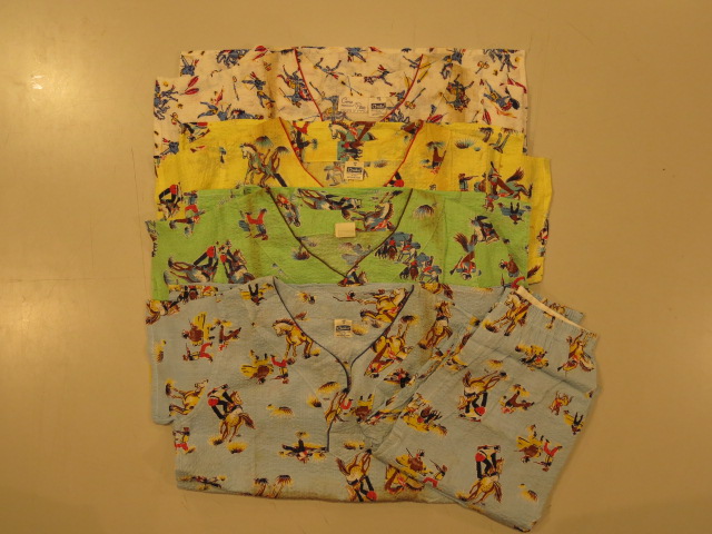 \"50\'s Cowboy Pajamas for Boys\"ってこんなこと。_c0140560_9223611.jpg