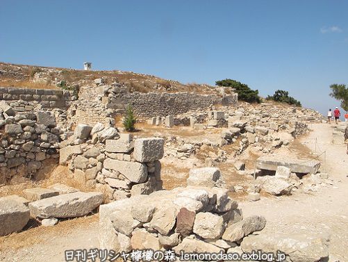 古代ティラのアゴラ（ サントリニ島）_c0010496_19433104.jpg