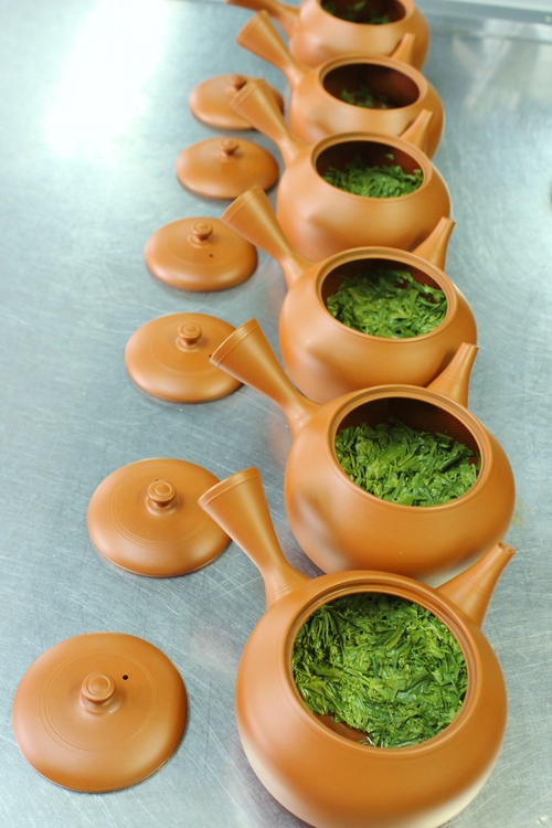 茶ＬＯＮ　（１７）_b0220318_31307.jpg