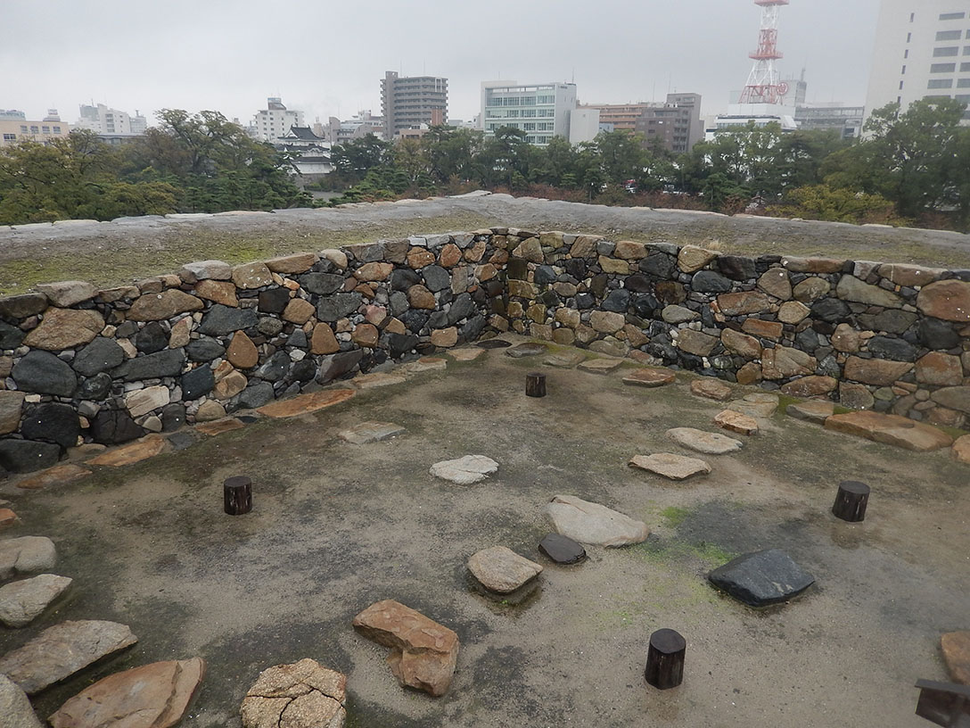 雨の讃岐高松城を訪ねて ~前編~_e0158128_19483917.jpg