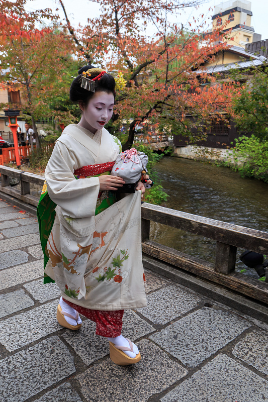 かにかくに祭(祗園甲部・紗矢佳さん、紗月さん、豆六さん、茉利佳さん)_f0155048_12205016.jpg