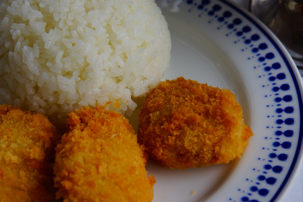 lunch(群馬県北軽井沢「浅間牧場茶屋」）_e0223456_9571369.jpg