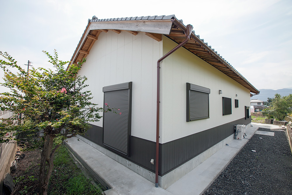大型倉庫のある一戸建て木造〝離れ〟 -第6回-_a0163962_13562950.jpg