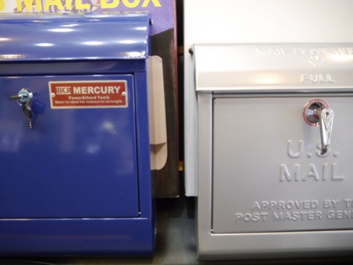 人気のMERCURYとARTWORK STUDIOのU.S.MAIL BOXを徹底比較