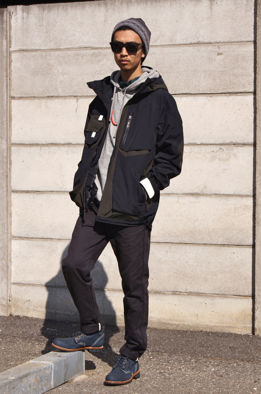 BURTON THIRTEEN - BLACK ALCES JACKET!!_f0020773_19343744.jpg
