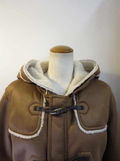ディニテコリエ Dignite Collier フェイクムートンダッフル