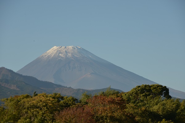 今日の富士山　Today\'s Mt. Fuji_f0268294_18085540.jpg