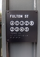 フルトン・センター（Fulton Center）の中央部以外の見所情報など_b0007805_2030242.jpg
