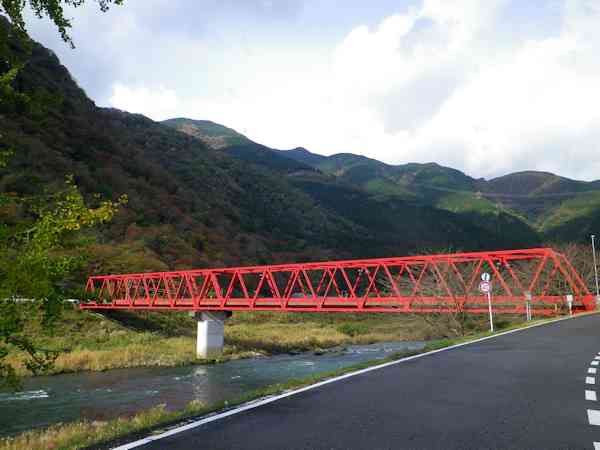 雨の横蔵寺_b0000209_21203070.jpg