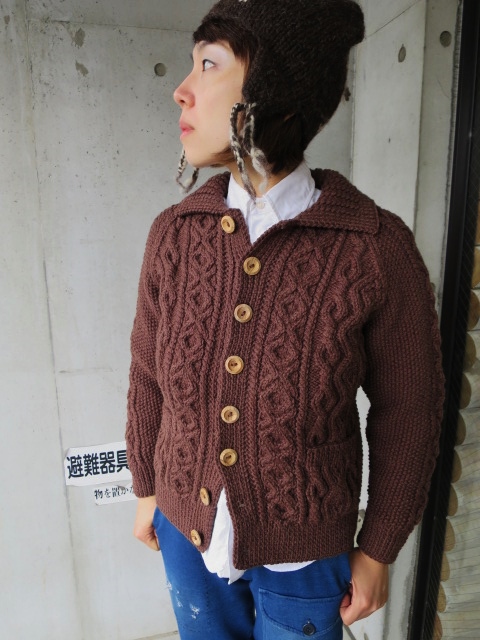今季もようやく使える季節が来ましたョ。。。INVERALLAN 3A LUMBER CARDIGAN!★!_d0152280_14203651.jpg