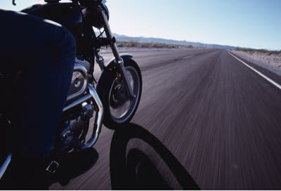 【iWire】 バイクとは無縁の生活をしておりますが_c0060143_292914.jpg
