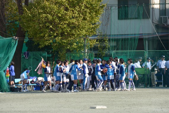 東京高校新人大会 優勝日出高校と東日本大会出場神田高校_b0249247_2124356.jpg