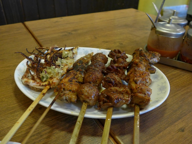高円寺「ベトナム焼き鳥 ビンミン」へ行く。_f0232060_23363514.jpg