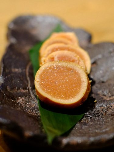 「大手町日生ビルUOMAN DINING、日本酒バル さわら(椹)の明太子燻製、日本酒×氷」_a0000029_11152630.jpg