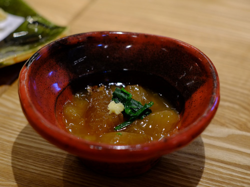 「大手町日生ビルUOMAN DINING、日本酒バル さわら(椹)の明太子燻製、日本酒×氷」_a0000029_1783122.jpg
